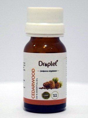 cedarwood essential oil for aromatherapy